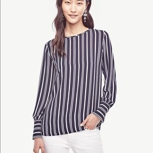 Anne Taylor Black and White long Sleeve Blouse Size XXS petite